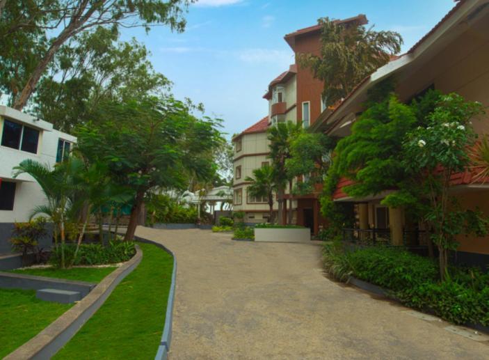 Mount Palazzo Hotel Nandi Exterior photo