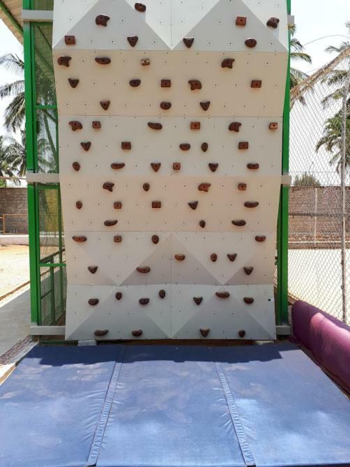 Mount Palazzo Hotel Nandi Exterior photo